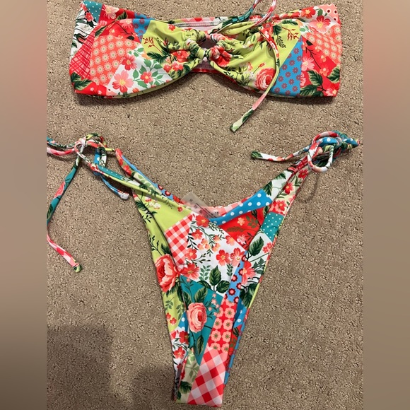Multi-pattern Bikini Set - Picture 2 of 4